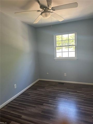 2216 Windom PL, Virginia Beach, VA 23454