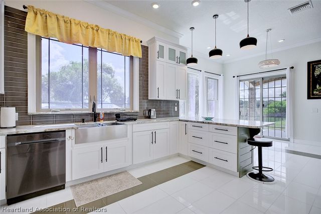 91 Woodland Drive, Haines City, FL 33844