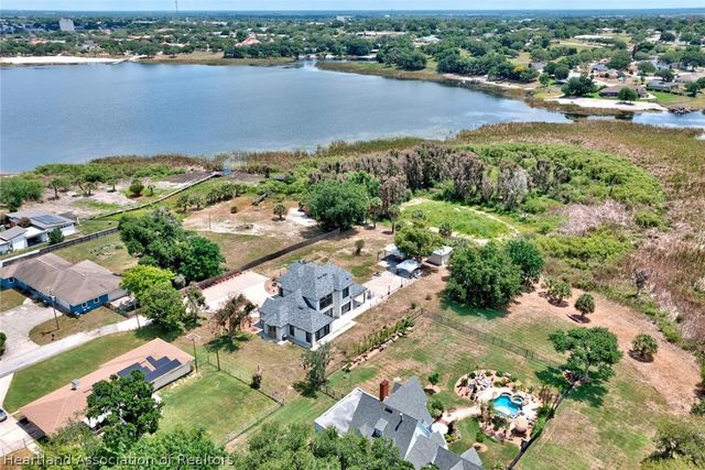 91 Woodland Drive, Haines City, FL 33844