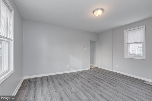 400 BUTTONWOOD ST, Delanco, NJ 08075