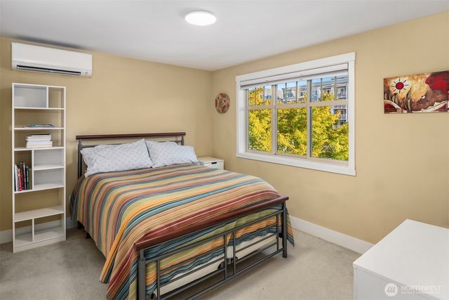 5712 17th Avenue NW, Seattle, WA 98107