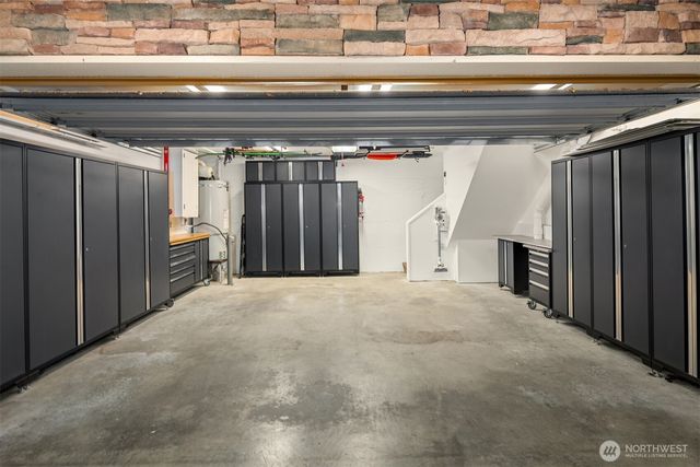 5712 17th Avenue NW, Seattle, WA 98107