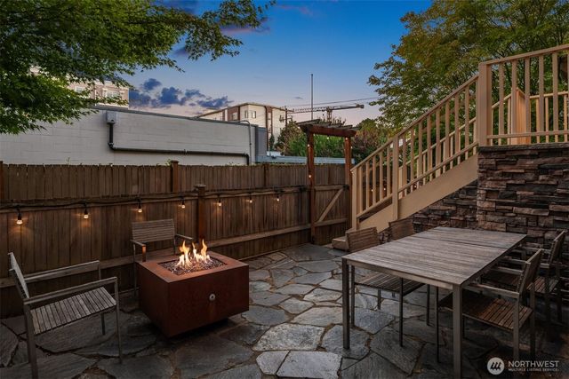 5712 17th Avenue NW, Seattle, WA 98107