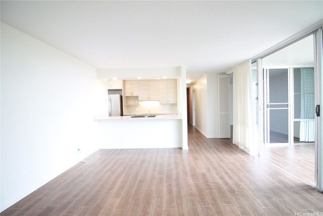 2600 Pualani Way 905, Honolulu, HI 96815