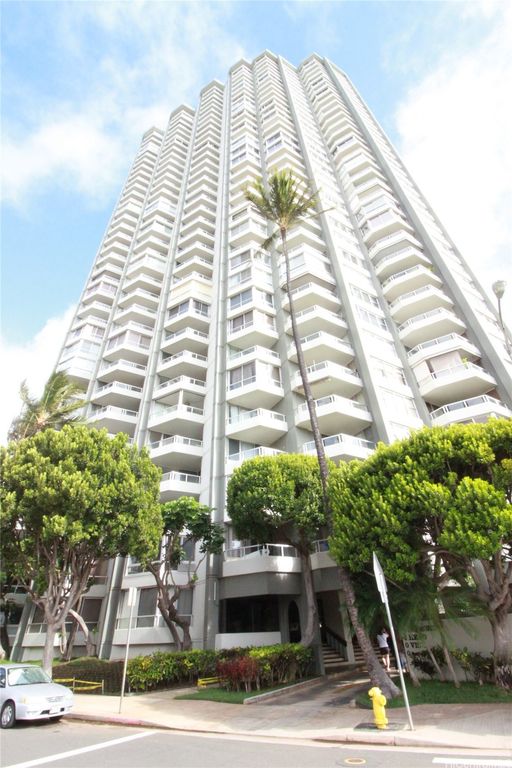 2600 Pualani Way 905, Honolulu, HI 96815
