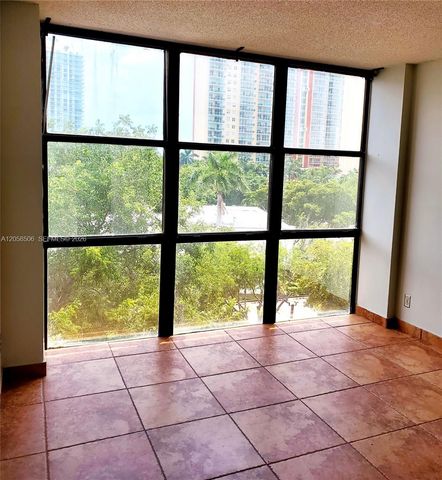 17021 N Bay Road 618, Sunny Isles Beach, FL 33160