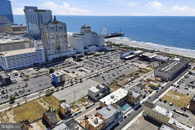 141 S OCEAN AVE, Atlantic City, NJ 08401
