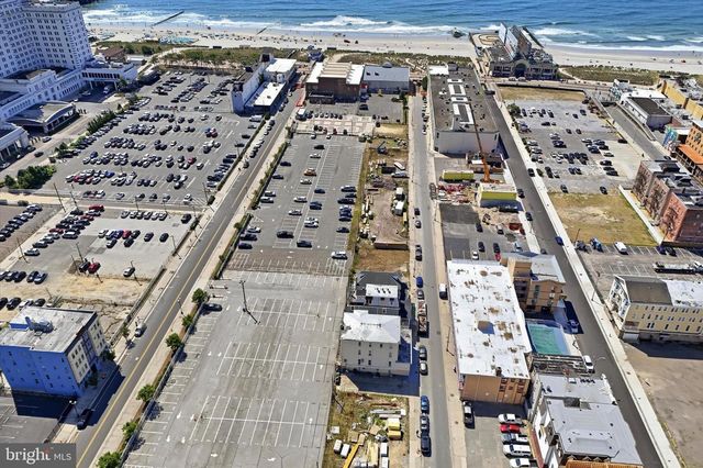 141 S OCEAN AVE, Atlantic City, NJ 08401
