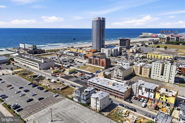 141 S OCEAN AVE, Atlantic City, NJ 08401