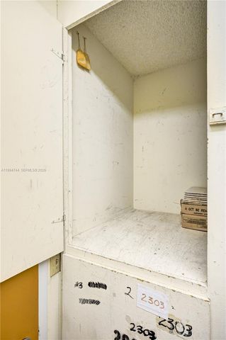 3625 N Country Club Dr 2310, Aventura, FL 33180