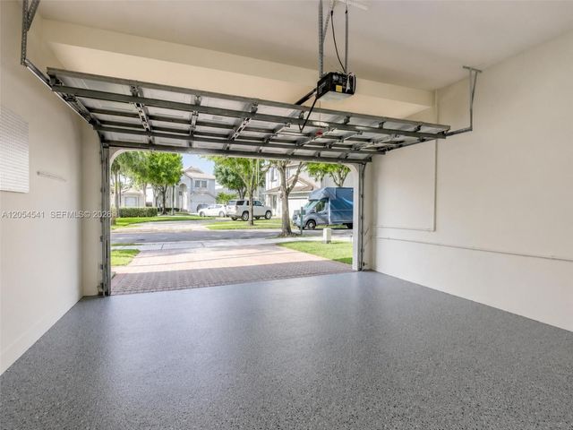 10956 NW 73rd St 10956, Doral, FL 33178
