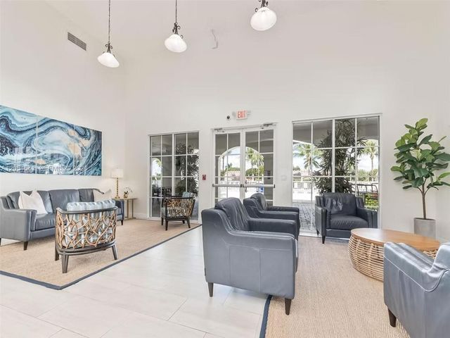 10956 NW 73rd St 10956, Doral, FL 33178