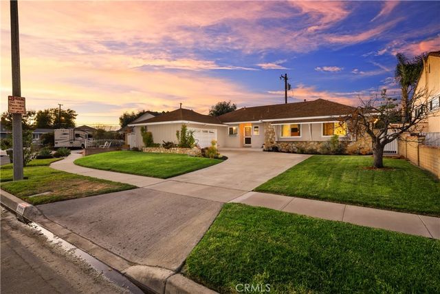 2211 E Romneya, Anaheim, CA 92806
