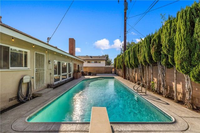 2211 E Romneya, Anaheim, CA 92806