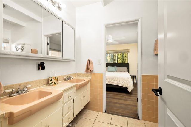 2211 E Romneya, Anaheim, CA 92806