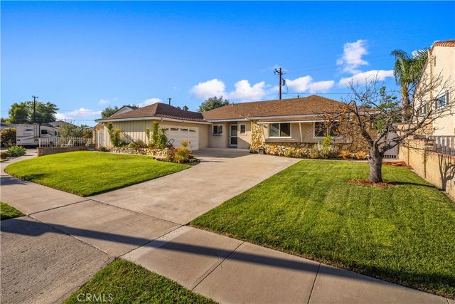 2211 E Romneya, Anaheim, CA 92806