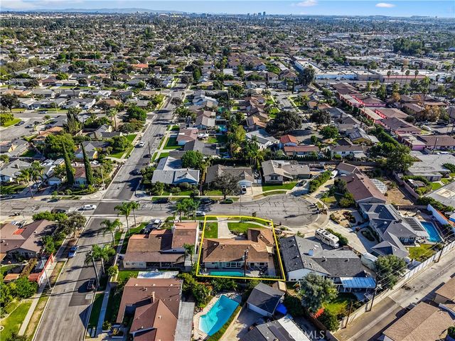2211 E Romneya, Anaheim, CA 92806