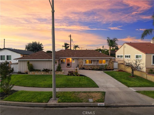 2211 E Romneya, Anaheim, CA 92806
