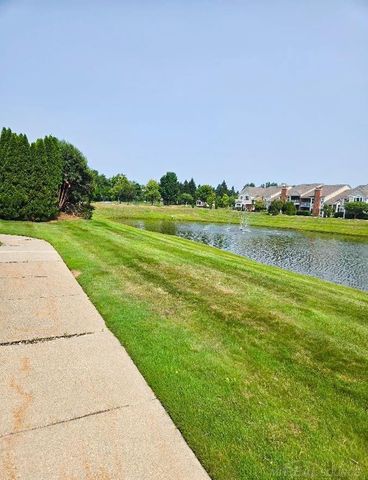 56630 Chesapeake Trail, Shelby Twp, MI 48316