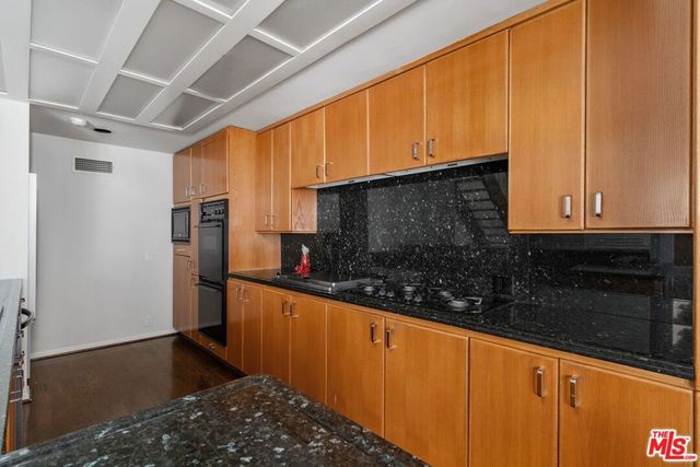 1360 S Beverly Glen Boulevard PH301, Los Angeles, CA 90024