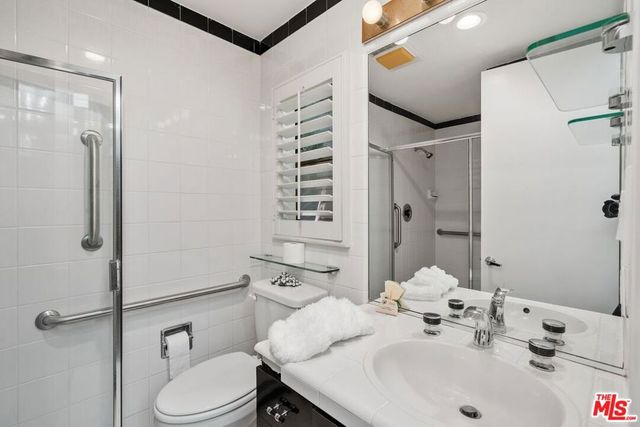 1360 S Beverly Glen Boulevard PH301, Los Angeles, CA 90024