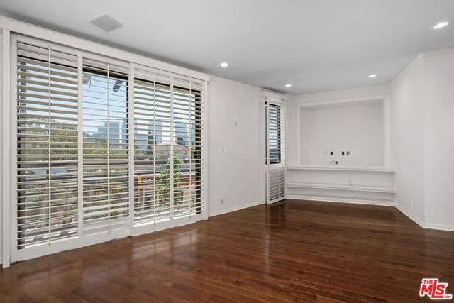 1360 S Beverly Glen Boulevard PH301, Los Angeles, CA 90024