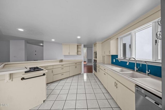 141 Southerland Place, Henderson, NC 27537