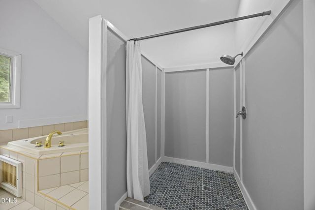 141 Southerland Place, Henderson, NC 27537