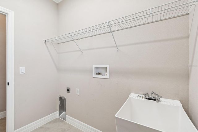 345 VILLA CORTE DRIVE, Lutz, FL 33549