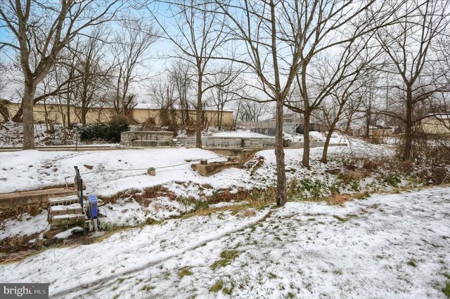 24-24A REO DR, Palmyra, PA 17078