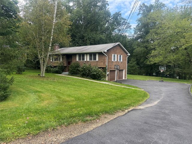 5 Byram Brook Place, Armonk, NY 10504