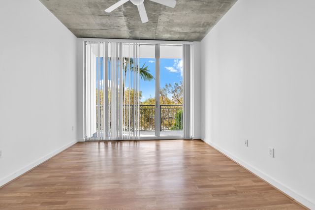 300 S Australian Avenue 125, West Palm Beach, FL 33401