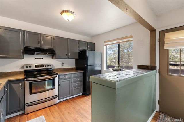 560 Manor Court C, Woodland Park, CO 80863