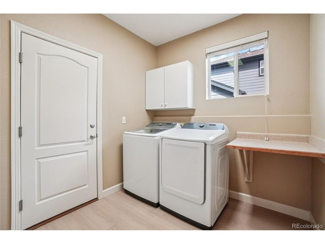 8110 Northstar Dr, Windsor, CO 80528