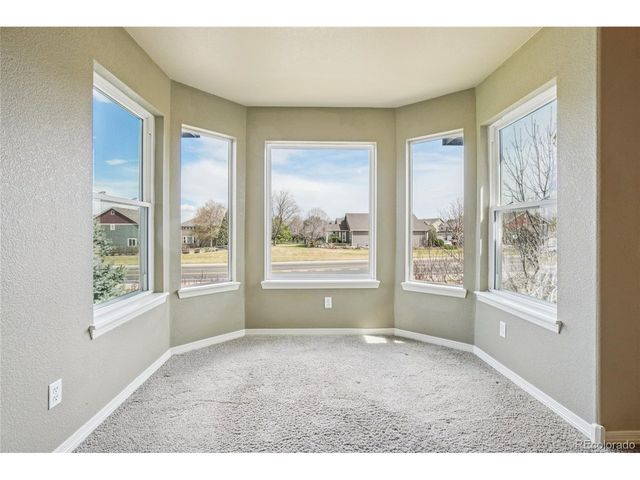 8110 Northstar Dr, Windsor, CO 80528