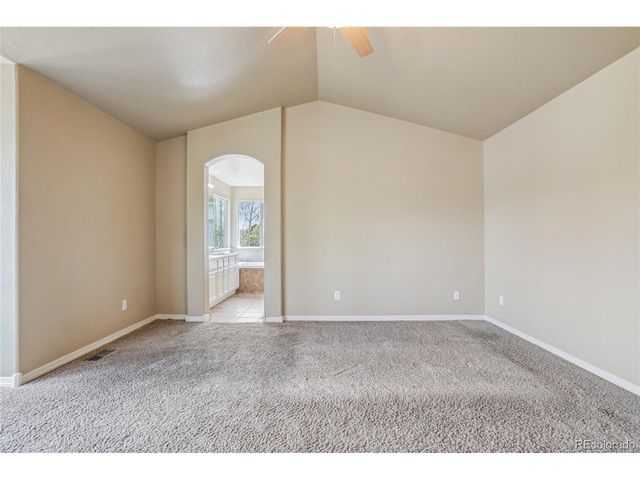 8110 Northstar Dr, Windsor, CO 80528