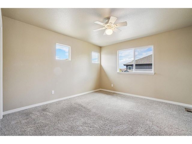 8110 Northstar Dr, Windsor, CO 80528