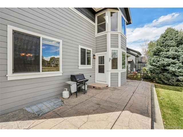 8110 Northstar Dr, Windsor, CO 80528
