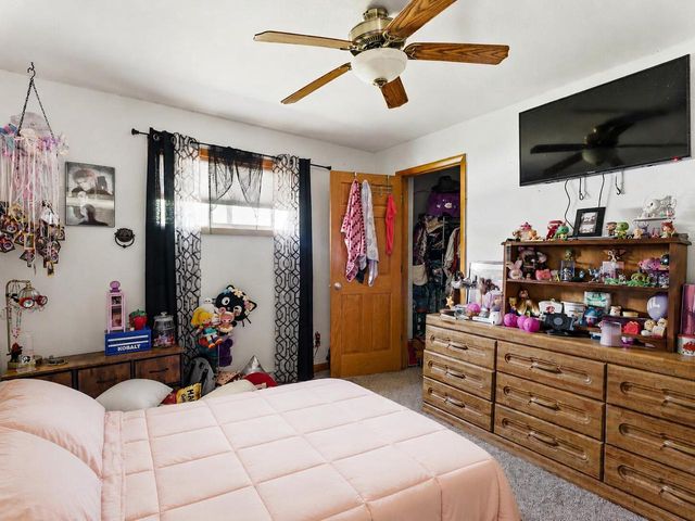 1035 N 43rd STREET, Manitowoc, WI 54220