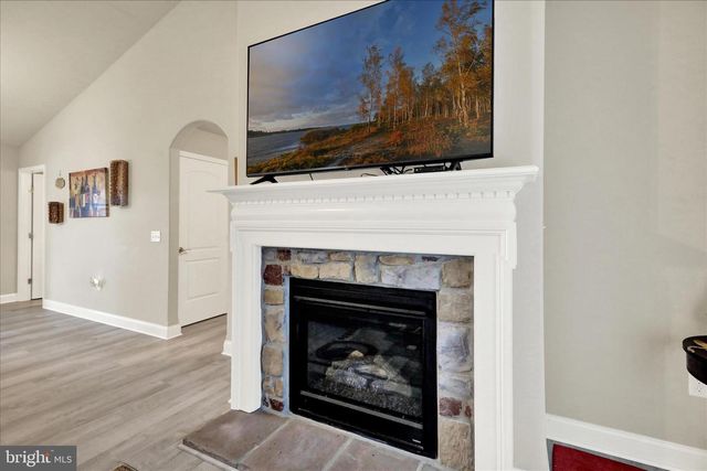 17 PARK VIEW DR, Myerstown, PA 17067