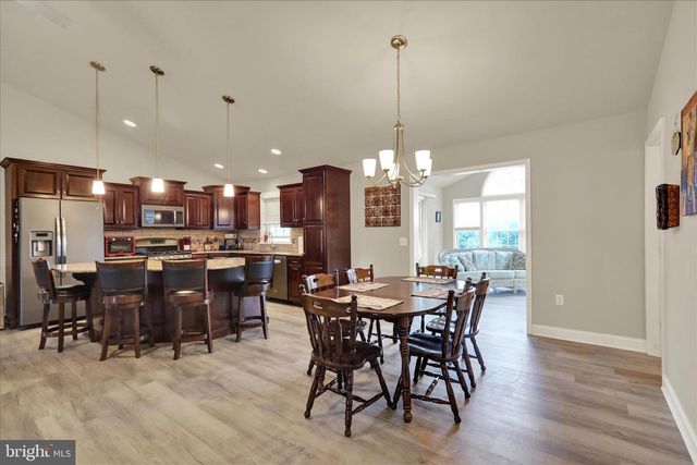 17 PARK VIEW DR, Myerstown, PA 17067