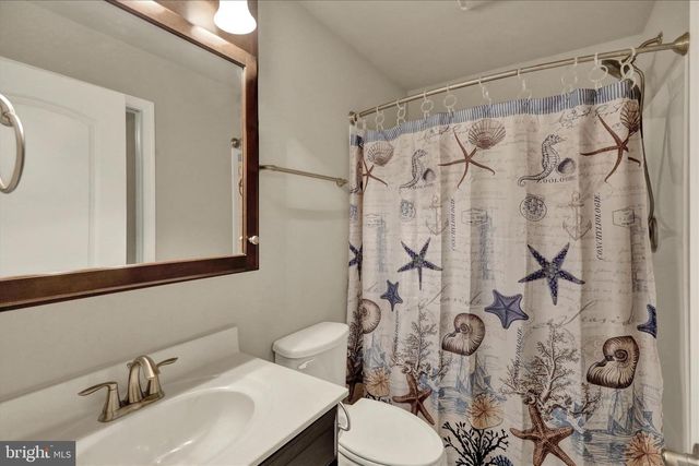 17 PARK VIEW DR, Myerstown, PA 17067