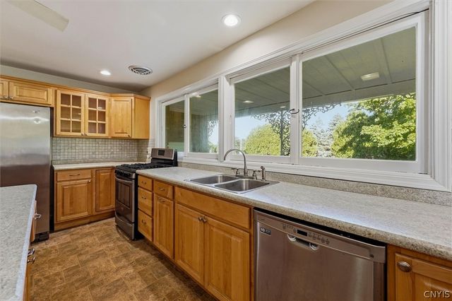 4361 Shea Road, Onondaga, NY 13215