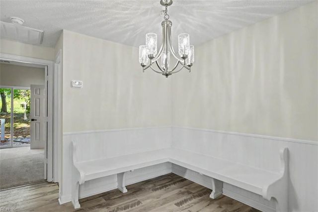 5302 Gardner CT, Williamsburg, VA 23188