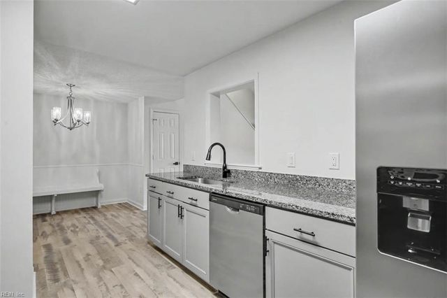 5302 Gardner CT, Williamsburg, VA 23188