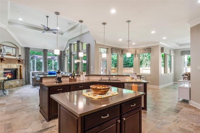 2004 Lily Ranch Lane, Conroe, TX 77304