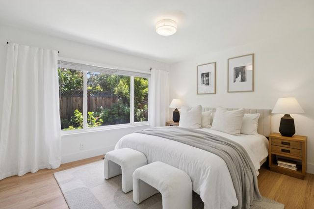 1086 Robbia Drive, Sunnyvale, CA 94087