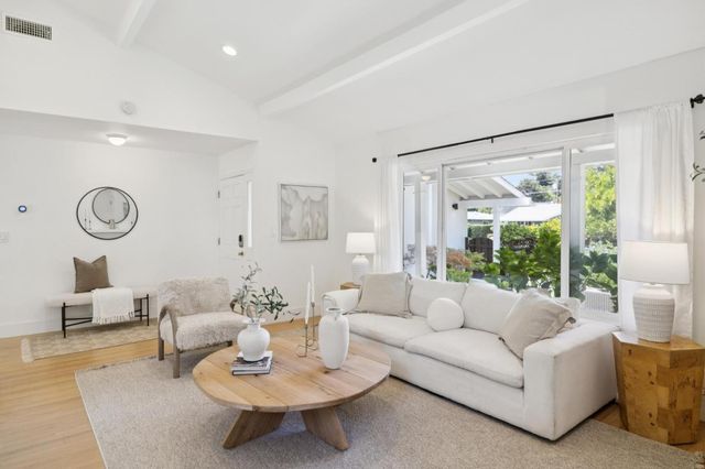 1086 Robbia Drive, Sunnyvale, CA 94087