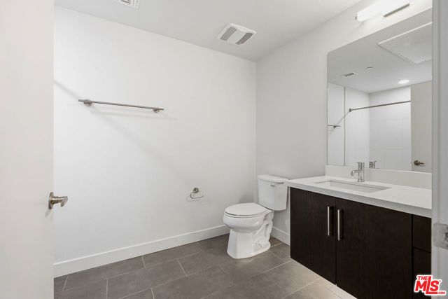 10601 Washington Boulevard 418, Culver City, CA 90232