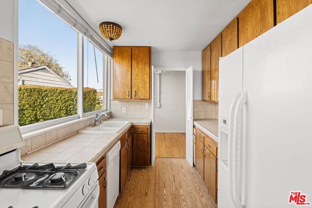 1621 Manning Avenue, Los Angeles, CA 90024
